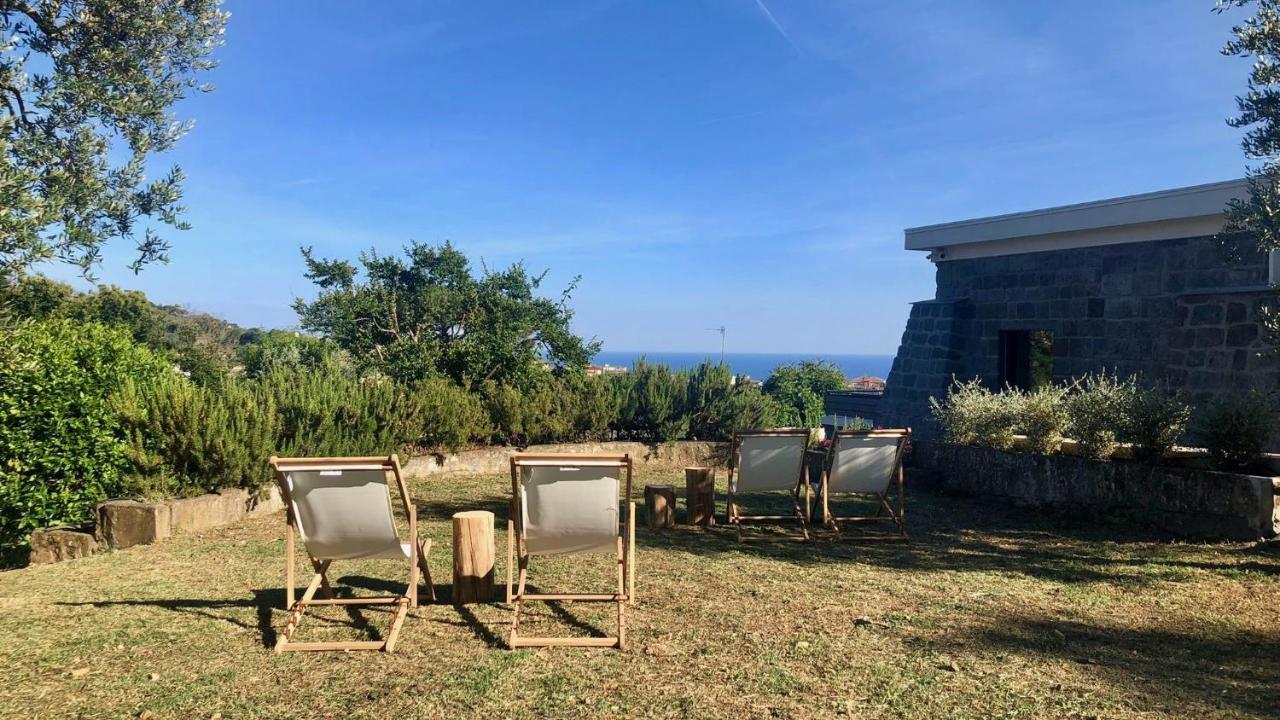 Nostos - Casale e Permacultura Bed and Breakfast SantʼAgata sui Due Golfi Exterior foto